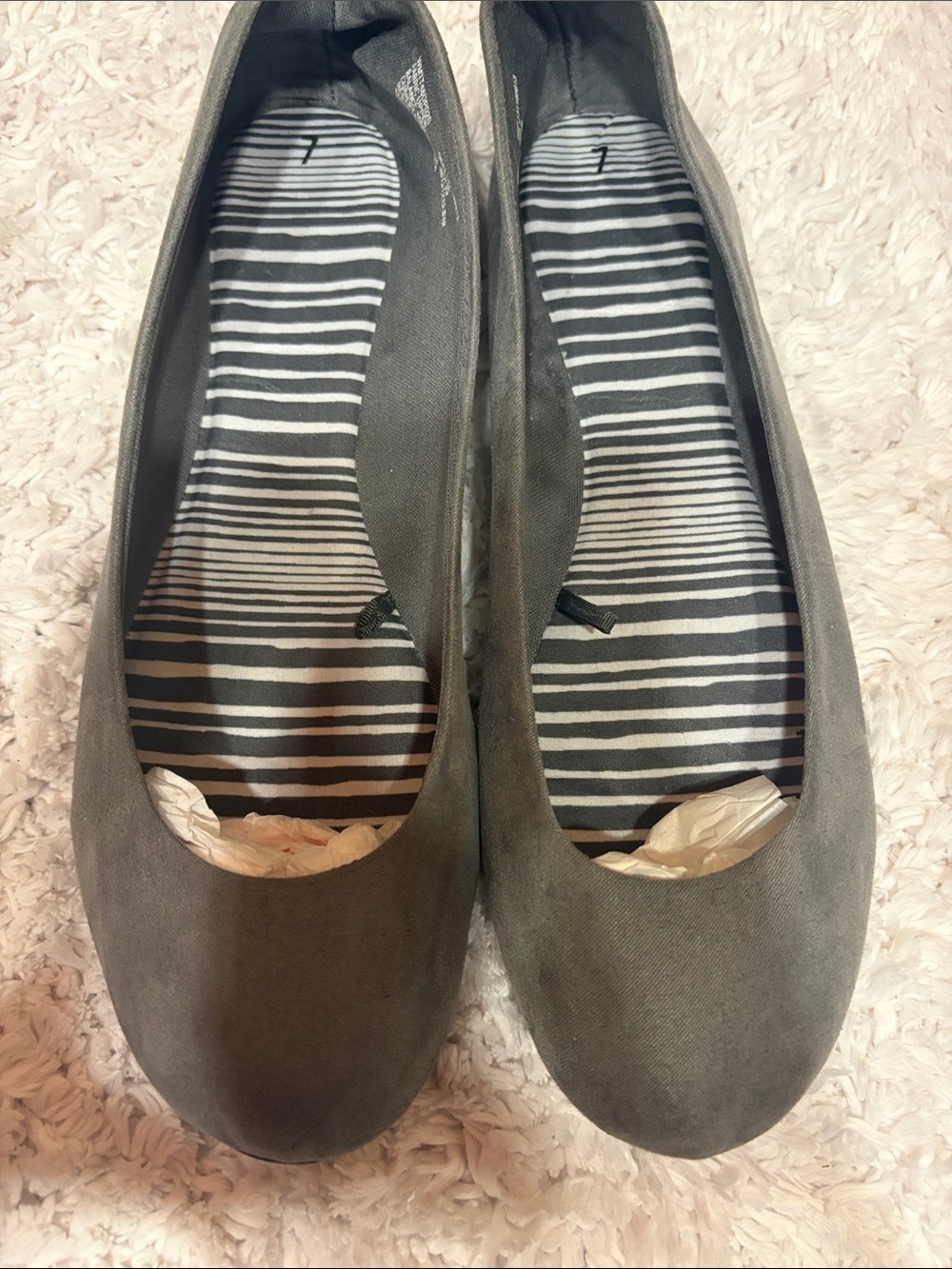 Forever 21 Charcoal Gray Slip-On Ballet Flats